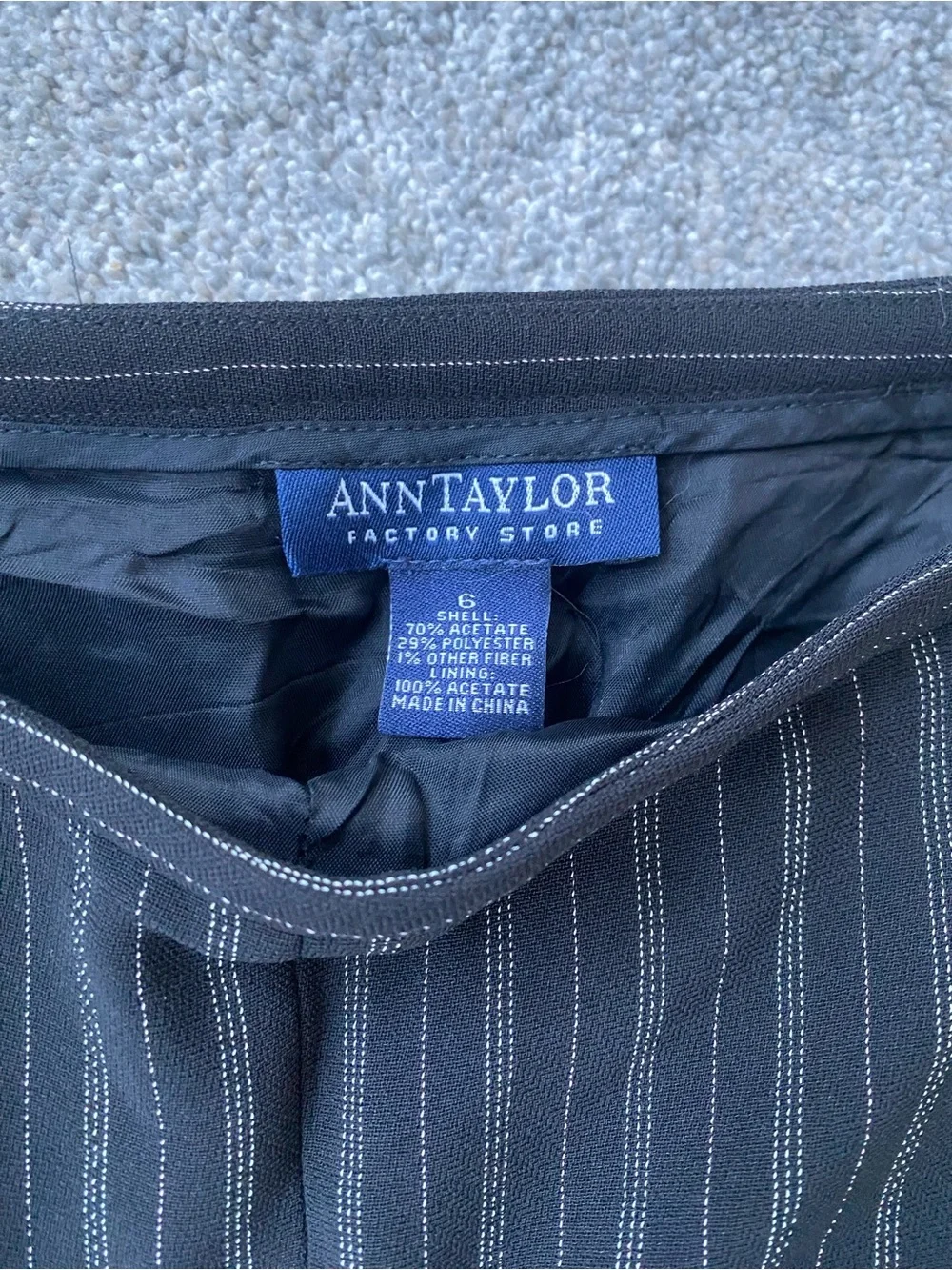 Ann Taylor tailored pencil